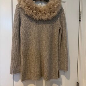 Ost Taupe Sweater with Plush Collar